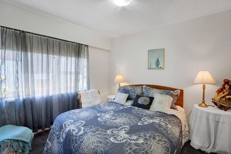 Photo of property in 6 Norwich Avenue, Spotswood, New Plymouth, 4310