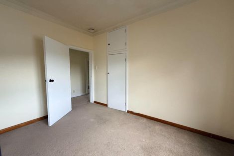 Photo of property in 28 Bassett Road, Johnsonville, Wellington, 6037