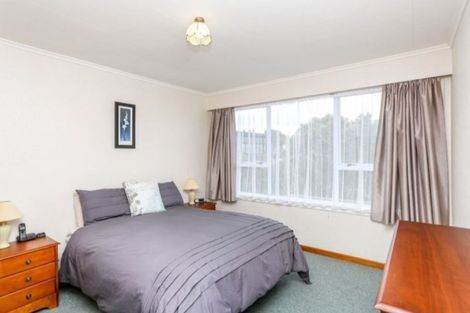 Photo of property in 37b Breakwater Road, Moturoa, New Plymouth, 4310