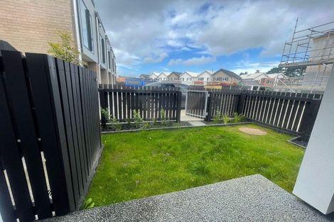 Photo of property in 79 Huri Street, Mangere Bridge, Auckland, 2022