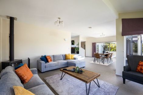 Photo of property in 36 Karamea Street, Whalers Gate, New Plymouth, 4310