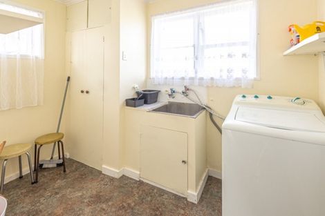 Photo of property in 92 Swiss Avenue, Gonville, Whanganui, 4501