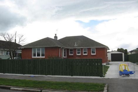 Photo of property in 4 Grant Crescent, Masterton, 5810