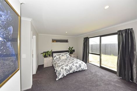 Photo of property in 2 Tara Crescent, Woodend, 7610