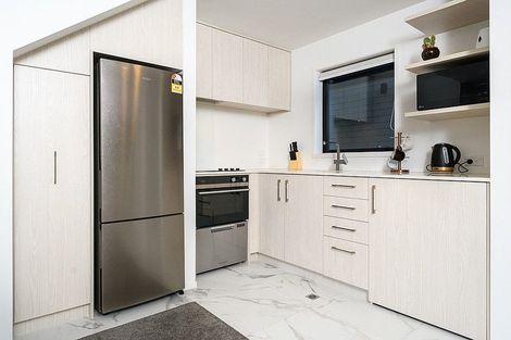 Photo of property in 11/59 Neil Avenue, Te Atatu Peninsula, Auckland, 0610