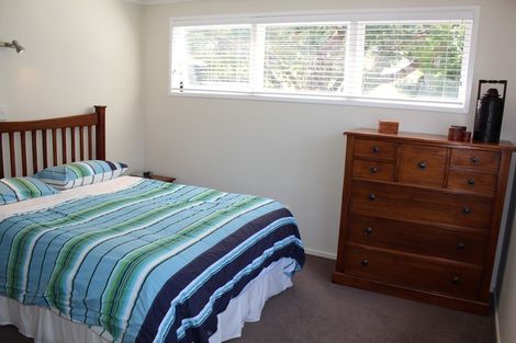 Photo of property in 23 Eastcliffe Road, Castor Bay, Auckland, 0620