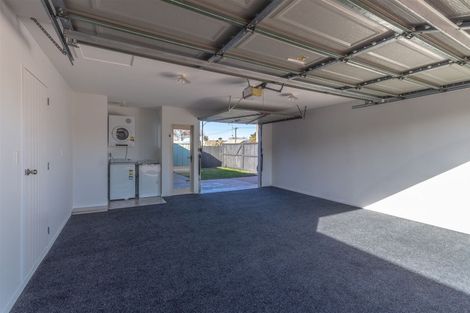Photo of property in 75a Farquhars Road, Redwood, Christchurch, 8051