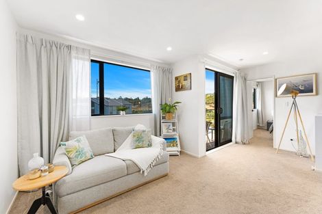 Photo of property in 74 Ashley Avenue, Long Bay, Auckland, 0630