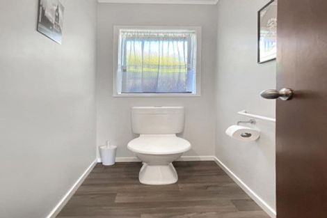 Photo of property in 8/66 Rathgar Road, Henderson, Auckland, 0610