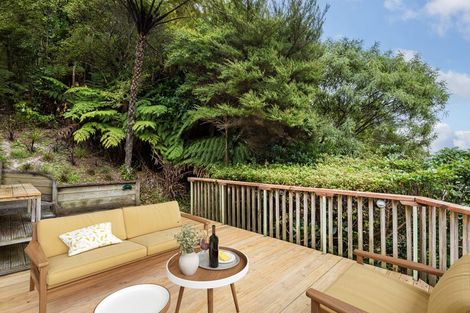 Photo of property in 19 Marama Terrace, Eastbourne, Lower Hutt, 5013