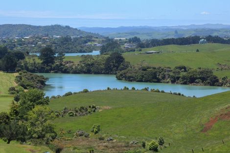 Photo of property in 165b Te Hutewai Road, Raglan, 3296