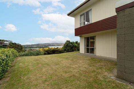 Photo of property in 4 Compass Way, Whitby, Porirua, 5024
