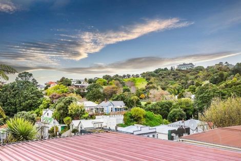 Photo of property in 18a Barton Terrace, Thorndon, Wellington, 6011