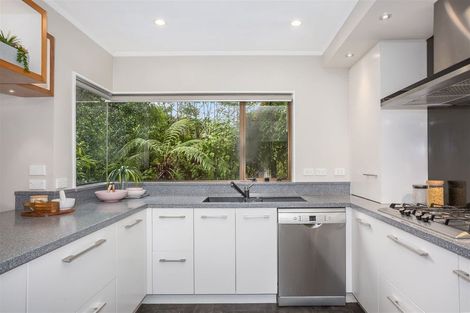 Photo of property in 14 Furneaux Grove, Whitby, Porirua, 5024