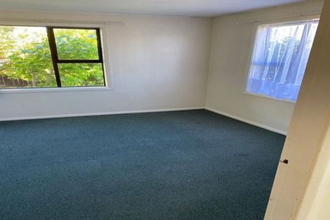 Photo of property in 27 Reynolds Street, Taita, Lower Hutt, 5011