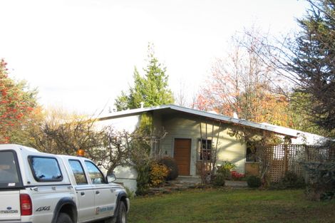 Photo of property in 33 Larch Hill Place, Queenstown, 9300