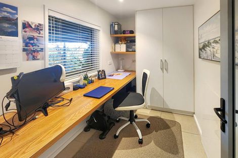 Photo of property in 29 Burns Road, Hospital Hill, Napier, 4110