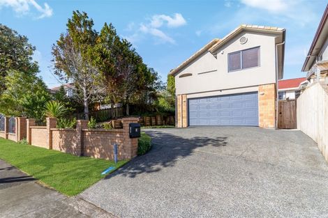Photo of property in 1a Simmental Crescent, Somerville, Auckland, 2014