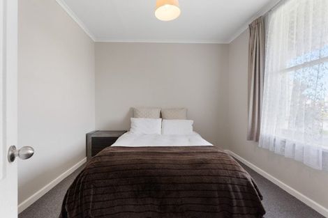 Photo of property in 16 Carlton Avenue, Gonville, Whanganui, 4501