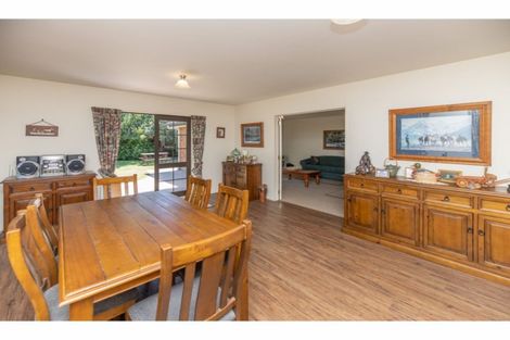 Photo of property in 35 Mclaughlins Road, Darfield, 7510