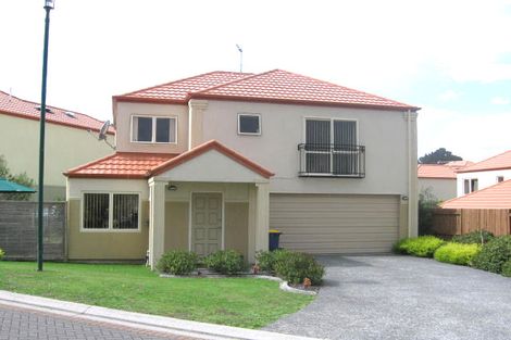 Photo of property in 3 Dainton Place, New Lynn, Auckland, 0600