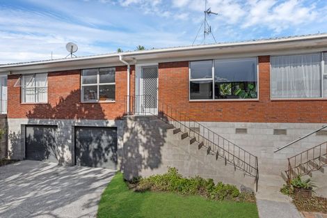 Photo of property in 3/3 Koromiko Street, New Lynn, Auckland, 0600