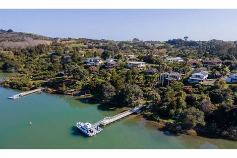 Photo of property in 34 Rangitane Loop Road, Kerikeri, 0294