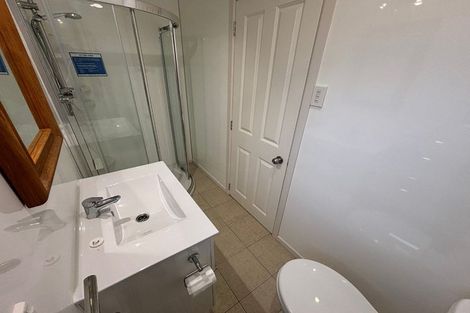 Photo of property in 28 Evans Road, Weymouth, Auckland, 2103