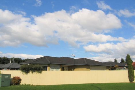 Photo of property in 1 Ranfurly Terrace, Pyes Pa, Tauranga, 3112