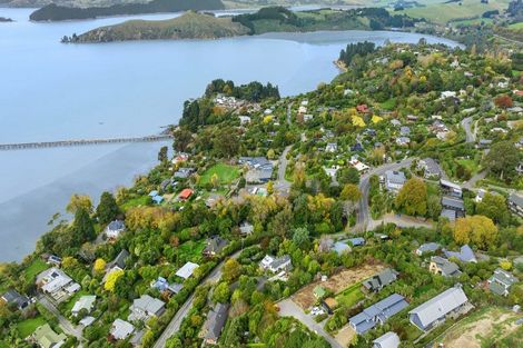 Photo of property in 1 Lighthouse Lane, Governors Bay, Lyttelton, 8971