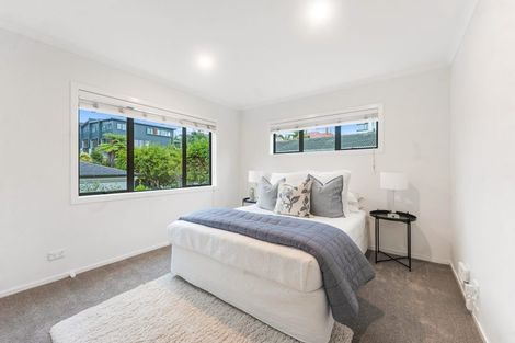 Photo of property in 1a Whitby Crescent, Mairangi Bay, Auckland, 0630