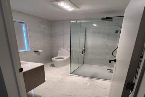 Photo of property in 10 Fjord Way, Karaka, Papakura, 2113