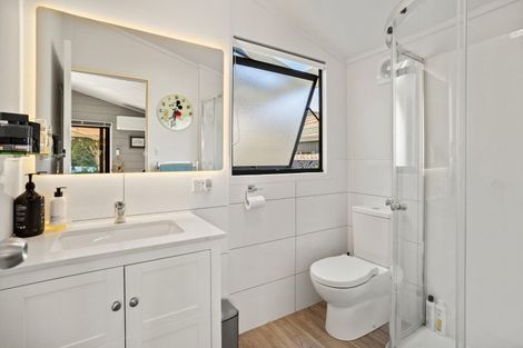 Photo of property in 83 Robinson Road, Whitianga, 3510