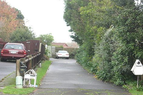 Photo of property in 1/119 Pigeon Mountain Road, Half Moon Bay, Auckland, 2012