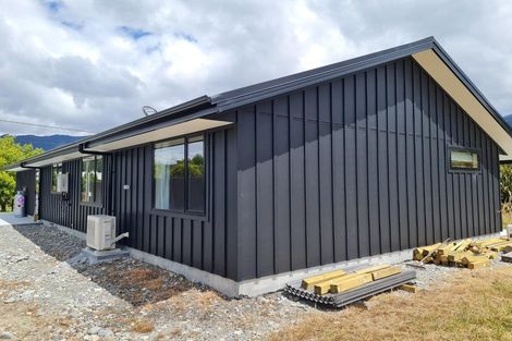 Photo of property in 29 Clifford Street, Blackball, 7804