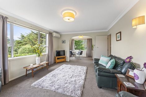 Photo of property in 1/57 Sunbrae Drive, Silverstream, Upper Hutt, 5019