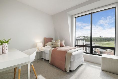 Photo of property in 9a Windlass Street, Long Bay, Auckland, 0630