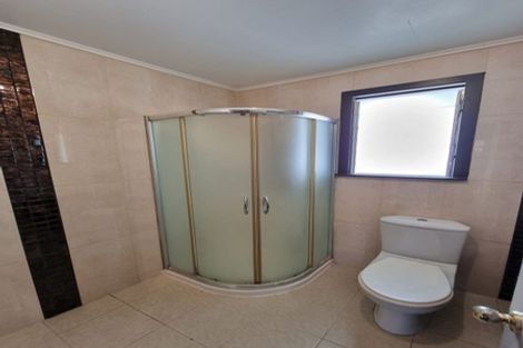 Photo of property in 18 Greenmeadows Avenue, Manurewa East, Auckland, 2102