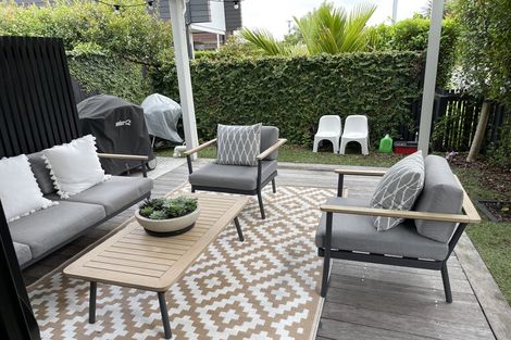 Photo of property in 2 Frank Gill Road, Hobsonville, Auckland, 0616