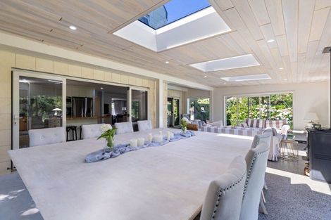 Photo of property in 33 Royal Oak Drive, Kelvin Grove, Palmerston North, 4414