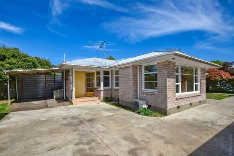 Photo of property in 6 Colman Avenue, Sockburn, Christchurch, 8042