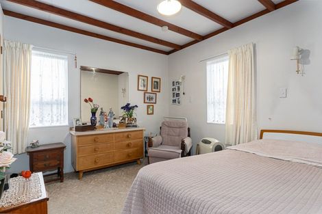 Photo of property in 17 Stout Street, Masterton, 5810