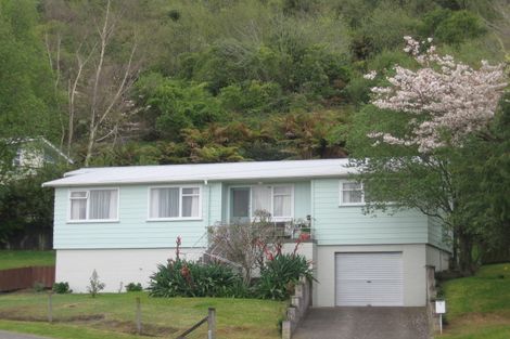 Photo of property in 7 Takahe Place, Selwyn Heights, Rotorua, 3015