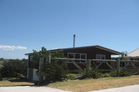 Photo of property in 284 Pukehina Parade, Pukehina, Te Puke, 3189