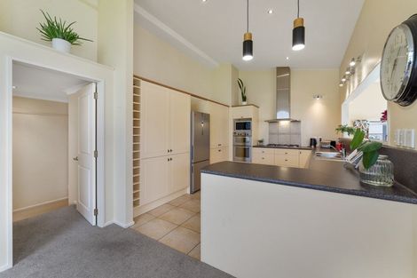 Photo of property in 11 Te Ropata Place, Waikanae Beach, Waikanae, 5036