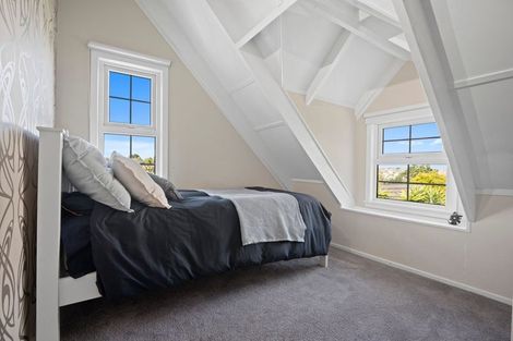 Photo of property in 12 Regia Close, Half Moon Bay, Auckland, 2012