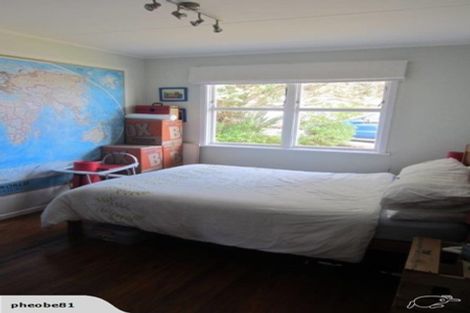 Photo of property in 26 Jane Grove, Paparangi, Wellington, 6037