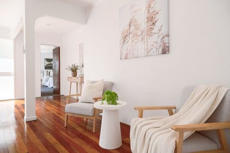 Photo of property in 2 Beryl Place, Pukehangi, Rotorua, 3015