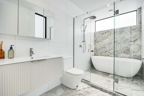 Photo of property in 45b Rosario Crescent, Red Beach, 0932