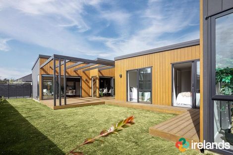 Photo of property in 4 Pegson Lane, Halswell, Christchurch, 8025